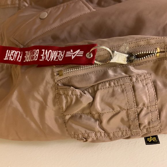 Alpha Industries MA-1 Bomber Jacket - Picture 3 of 3